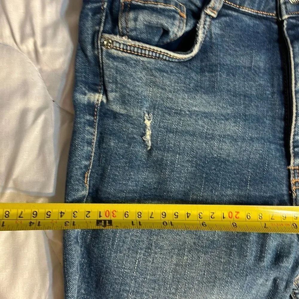 Zara Jeans Trafaluc Size 2. Inseam 26 inches Hi-Rise Skinny